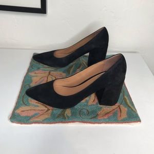 Linea Paolo Blair black suede block heel pumps Sz 7